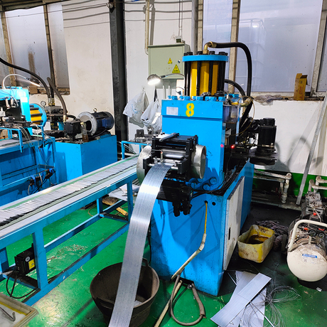 Air Nail Making Machine